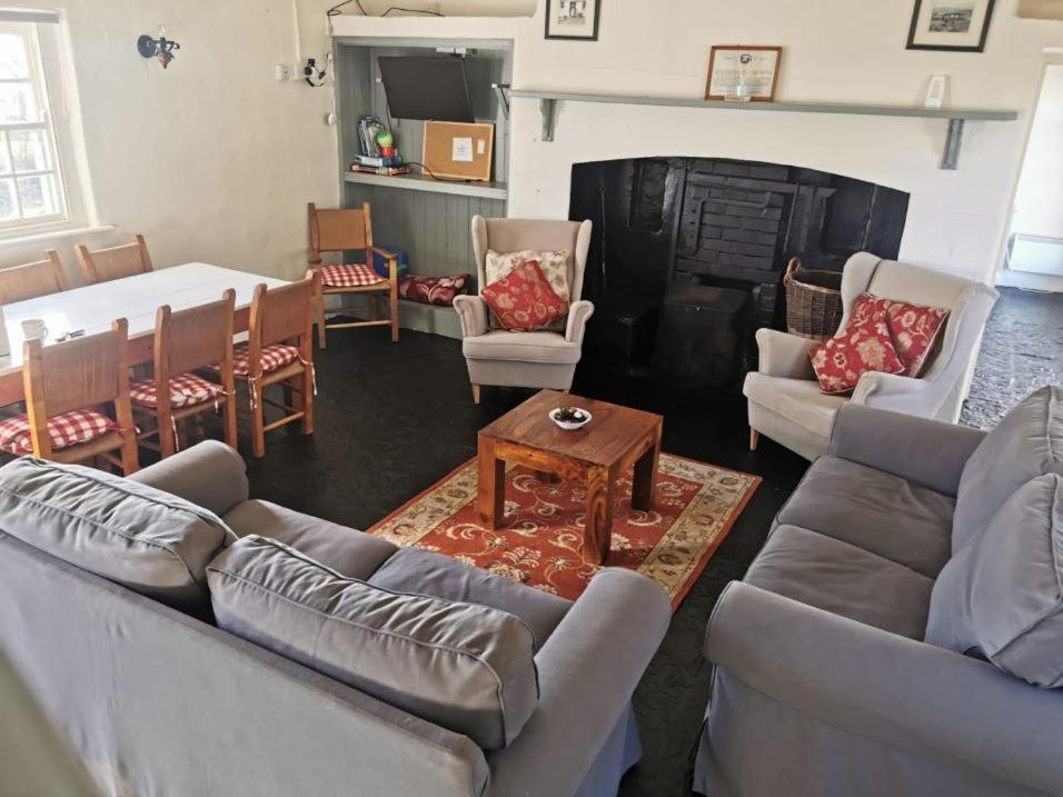 Corofin Lake Cottages Екстериор снимка